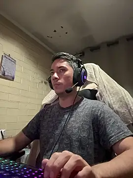 Cr1sXPorn online show from 03/28/26, 04:13