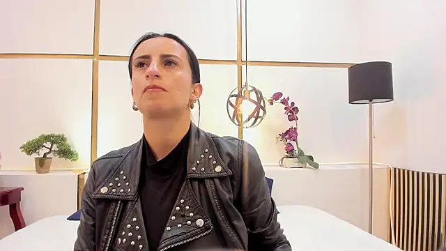 BrendaCantorel online show from 04/10/26, 11:50