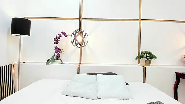 BrendaCantorel online show from 03/23/26, 12:05