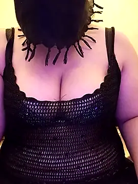 karamil69sxx online show from 04/02/26, 10:38