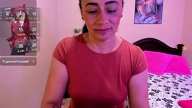 sara florez12 online show from 06/05/26, 01:21