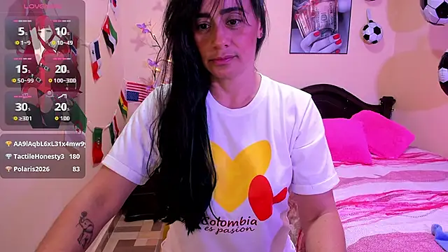 Snapshot of sara_florez12 chatting on 06/27/26, 12:22 sara florez12 online show from 06/27/26, 12:22