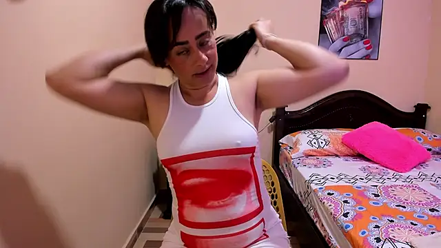 sara florez12 online show from 04/08/26, 11:12