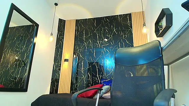 Snapshot of ValeriHot_1 chatting on 05/07/26, 03:11 ValeriHot 1 online show from 05/07/26, 03:11