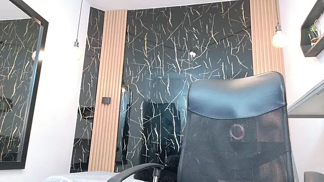 Snapshot of ValeriHot_1 chatting on 06/03/26, 02:34 ValeriHot 1 online show from 06/03/26, 02:34