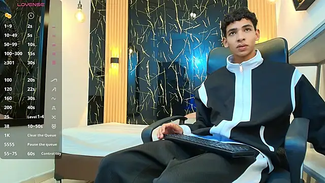 ValeriHot 1 online show from 04/05/26, 03:02