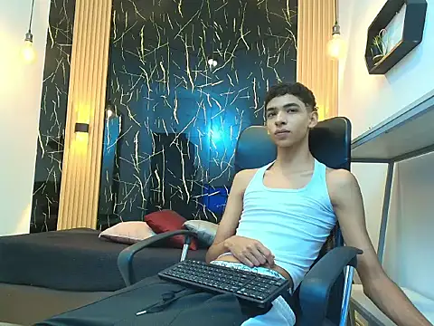 ValeriHot 1 online show from 03/13/26, 03:11