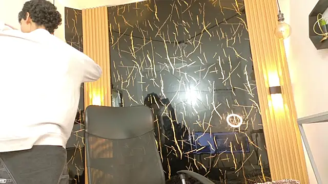 Snapshot of ValeriHot_1 chatting on 07/12/26, 03:29 ValeriHot 1 online show from 07/12/26, 03:29
