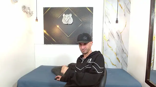 KingOfTemptation online show from 04/27/26, 03:59