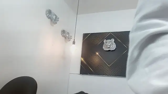 KingOfTemptation online show from 04/12/26, 03:43