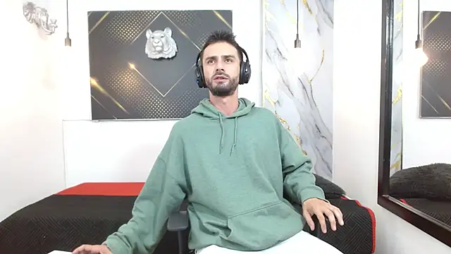 KingOfTemptation online show from 04/06/26, 03:24