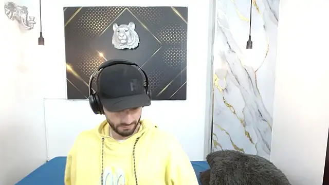 KingOfTemptation online show from 04/05/26, 03:24