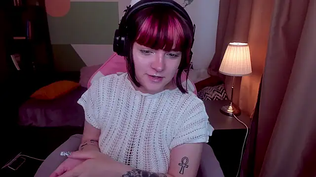 EsterTwilight online show from 07/04/26, 03:49