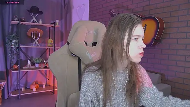 Snapshot of AriaGracen chatting on 03/20/26, 02:18 AriaGracen online show from 03/20/26, 02:18