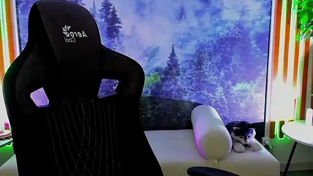 Snapshot of AriaGracen chatting on 04/01/26, 01:41 AriaGracen online show from 04/01/26, 01:41