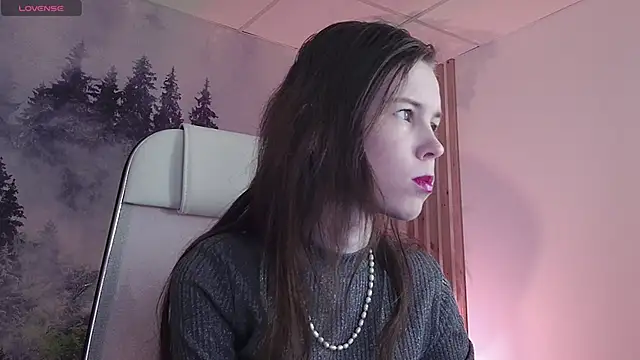 Snapshot of AriaGracen chatting on 03/12/26, 11:25 AriaGracen online show from 03/12/26, 11:25