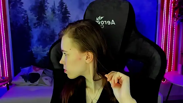 Snapshot of AriaGracen chatting on 04/01/26, 08:26 AriaGracen online show from 04/01/26, 08:26