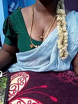 Snapshot of jothika45 chatting on 05/07/26, 07:06 jothika45 online show from 05/07/26, 07:06