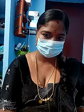 Snapshot of jothika45 chatting on 05/09/26, 05:05 jothika45 online show from 05/09/26, 05:05