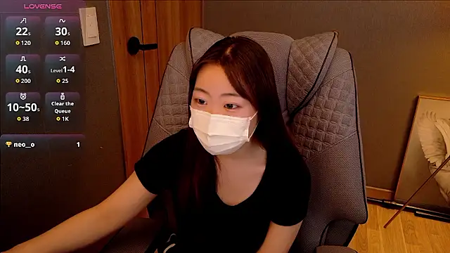 Berry Chuu online show from 04/05/26, 11:17