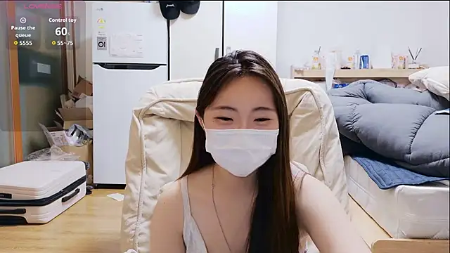 Berry Chuu online show from 05/21/26, 11:29