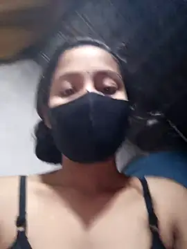 Snapshot of Rajni-777 chatting on 03/25/26, 01:10 Rajni-777 online show from 03/25/26, 01:10