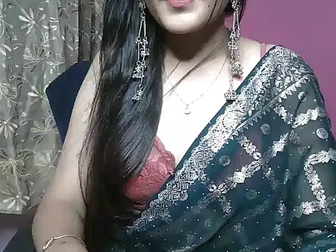 Sonam-kapur1 online show from 05/21/26, 04:04