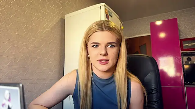 TeneshaCabezas online show from 03/10/26, 08:40