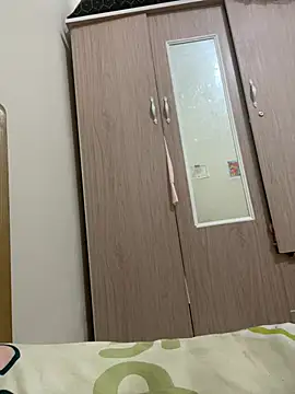 Lyn baby online show from 04/01/26, 04:14