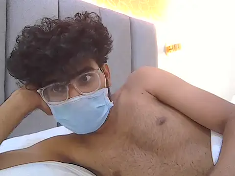 Madhu08fm online show from 03/31/26, 10:01