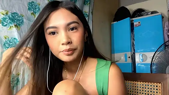 LilianBlevans online show from 03/09/26, 04:32