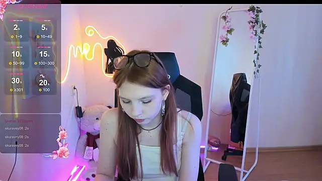 Snapshot of Ember_Vexen chatting on 04/07/26, 09:00 Ember Vexen online show from 04/07/26, 09:00