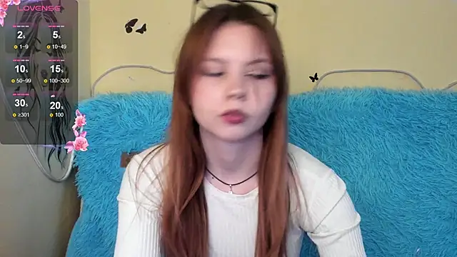 Snapshot of Ember_Vexen chatting on 03/20/26, 06:03 Ember Vexen online show from 03/20/26, 06:03