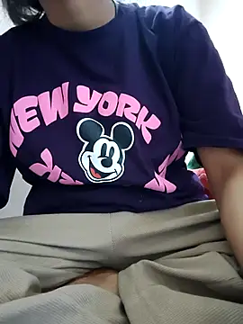 Snapshot of nidhii_nude chatting on 04/05/26, 08:43 nidhii nude online show from 04/05/26, 08:43