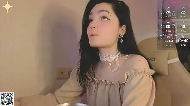 Luna Moon13 online show from 05/06/26, 03:21