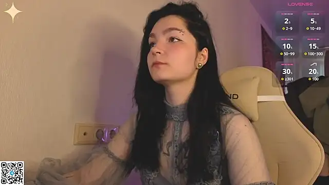 Luna Moon13 online show from 04/13/26, 12:47