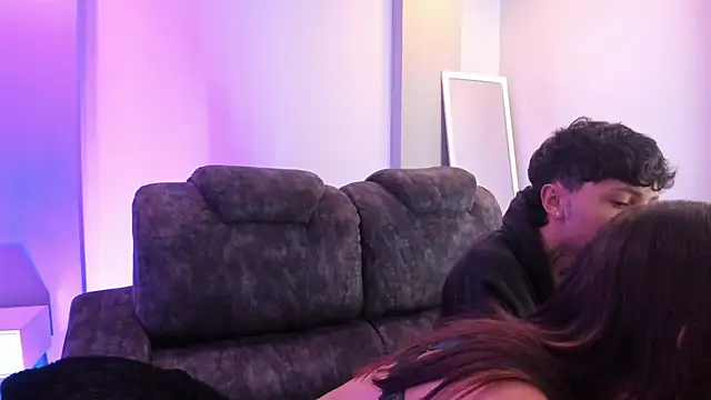 Sky n Zayn online show from 04/07/26, 12:51