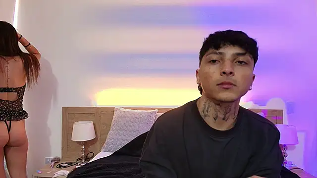 Sky n Zayn online show from 04/23/26, 12:22