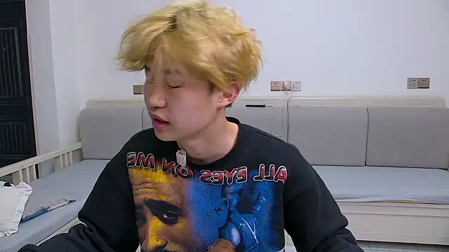 Chili-001 online show from 03/11/26, 10:20