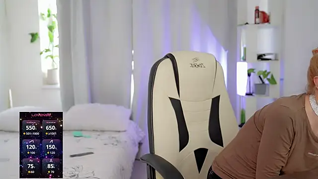 Myfeet inyourmouth online show from 04/05/26, 02:13