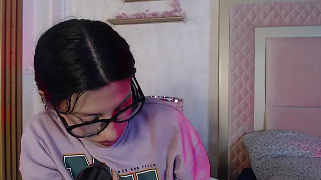 Madii  online show from 04/06/26, 12:28