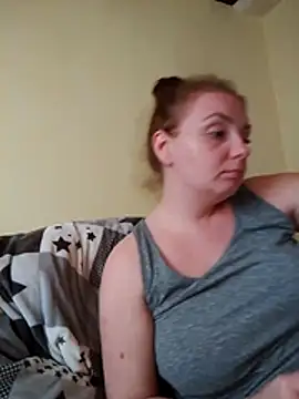 Bella-Monroe online show from 05/21/26, 04:15