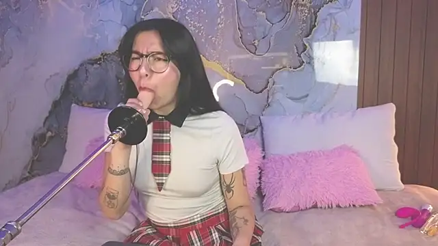 Snapshot of abbycandhy chatting on 06/16/26, 02:17 abbycandhy online show from 06/16/26, 02:17