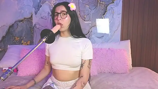 Snapshot of abbycandhy chatting on 06/19/26, 02:23 abbycandhy online show from 06/19/26, 02:23