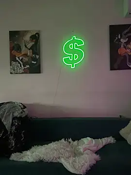 AuroraVale online show from 03/25/26, 09:14