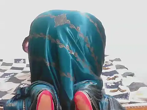 hard to do   online show from 04/02/26, 04:13