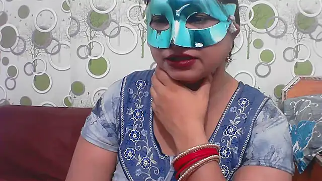 Snapshot of hard_to_do__ chatting on 05/14/26, 04:37 hard to do online show from 05/14/26, 04:37