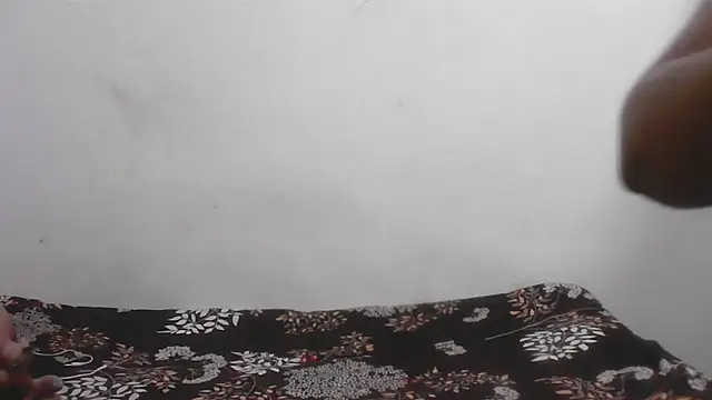 hard to do   online show from 04/21/26, 04:57