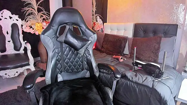 Vicky Angeel online show from 04/15/26, 07:58