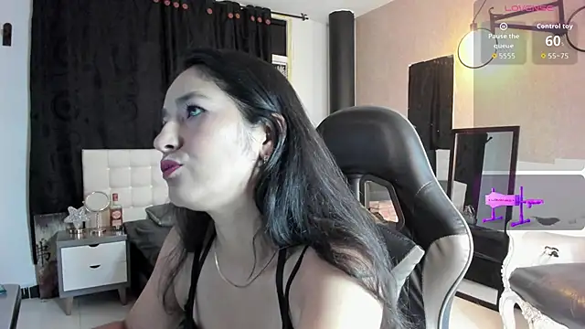 Vicky Angeel online show from 06/27/26, 03:23